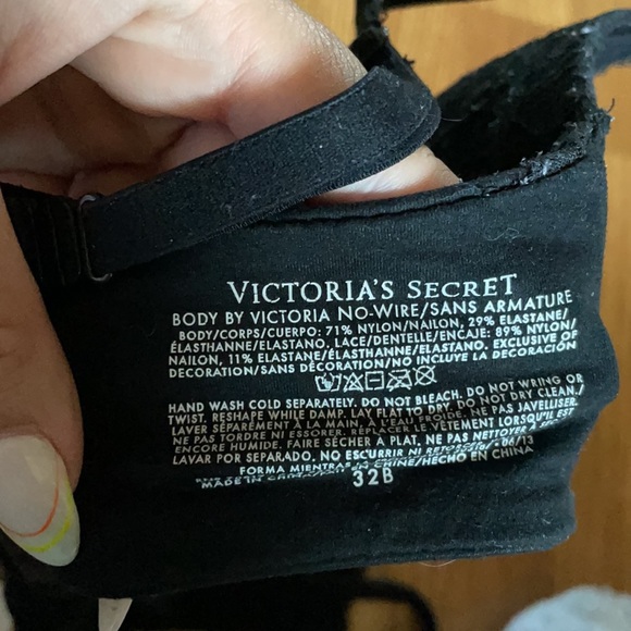 VICTORIAS SECRET BODY BY VICTORIA BRA - Picture 3 of 4
